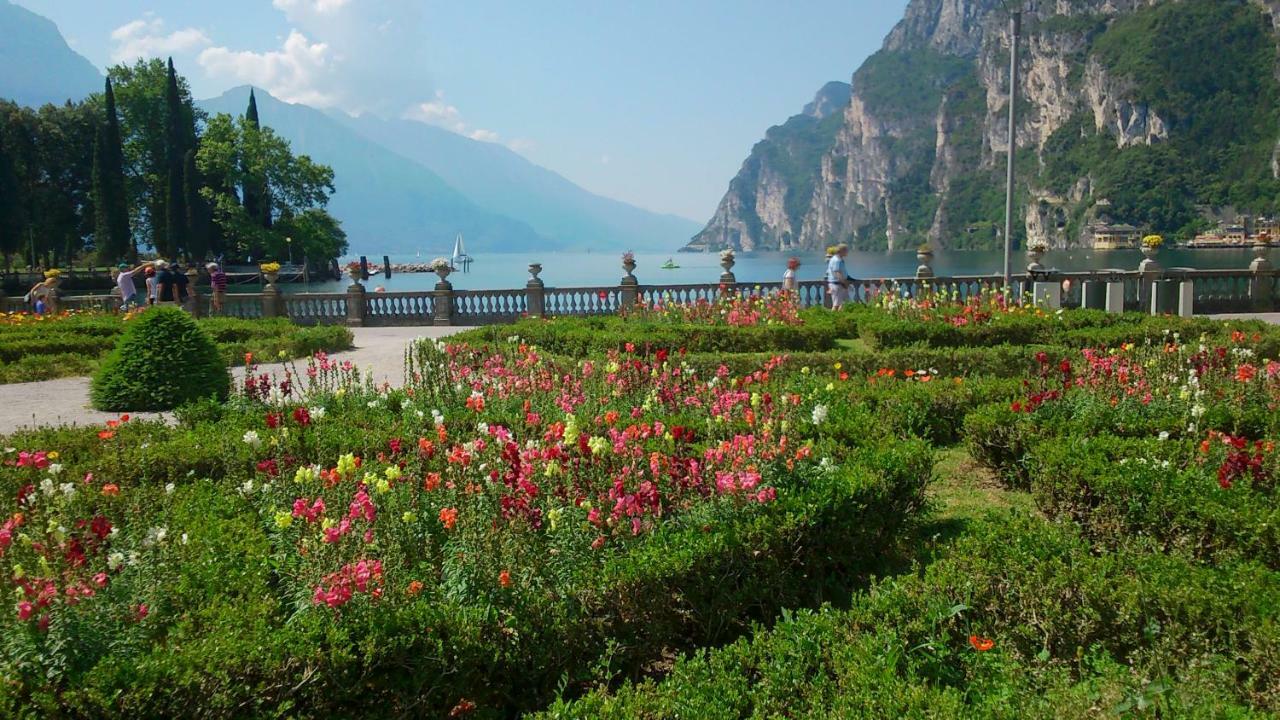 Nadia Apartment - Active Holiday And Relax Arco Buitenkant foto