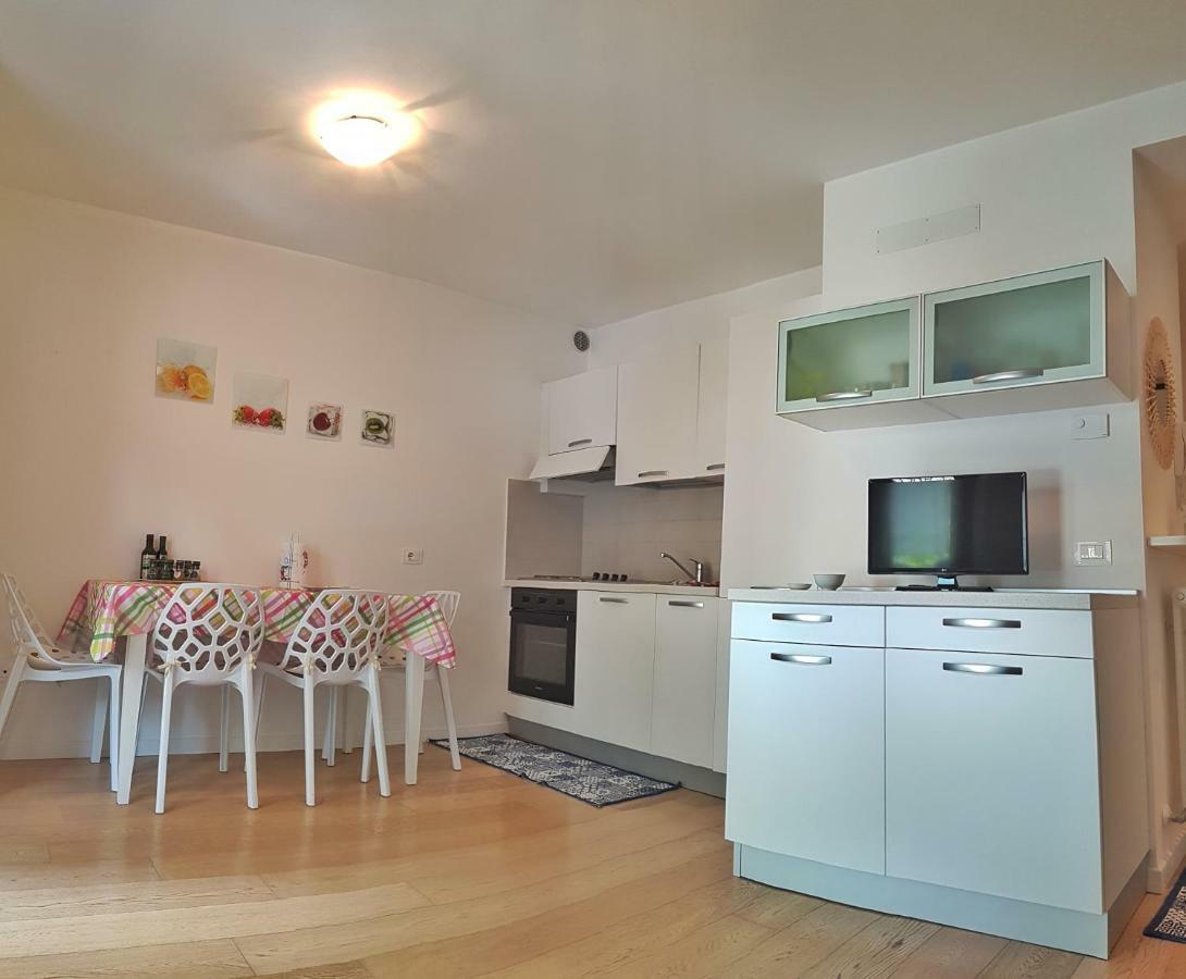 Nadia Apartment - Active Holiday And Relax Arco Buitenkant foto